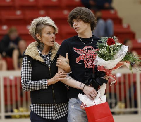 Bladen Jones with family. RIP STELL | SOUTHWEST CHRONICLE