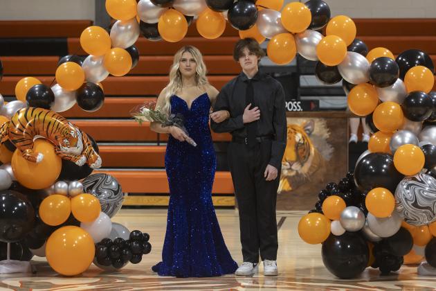 From left to right, Juniors were Shelby Pearson and Auden Lee. HUGH SCOTT JR. | SOUTHWEST CHRONICLE