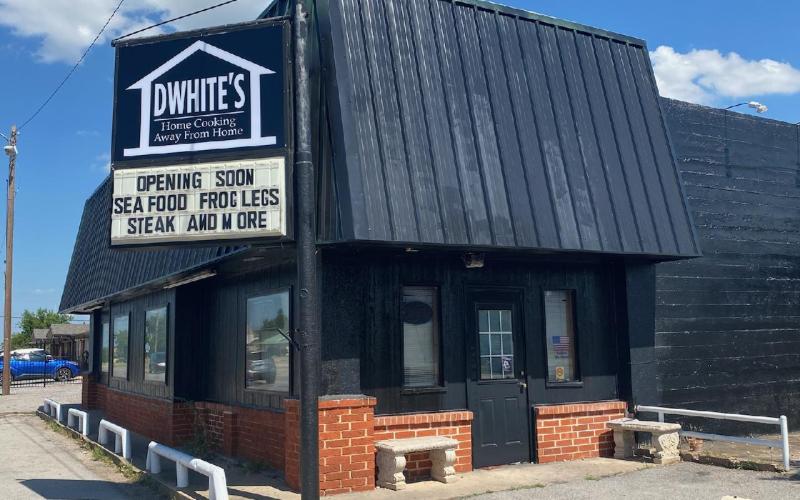 Elgin will soon have a new eating establishment once doors open on DWhites restaurant. Restaurateur Demetrius White plans to offer home cooking the way his grandmother taught him. The menu will include burgers, steak, chicken, tacos, fajitas, and eventually seafood, he said.Southwest Chronicle photo by Curtis Awbrey