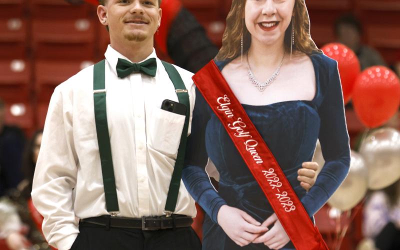 Case Clemons and Golf Queen Jessica Diley. RIP STELL | SOUTHWEST CHRONICLE