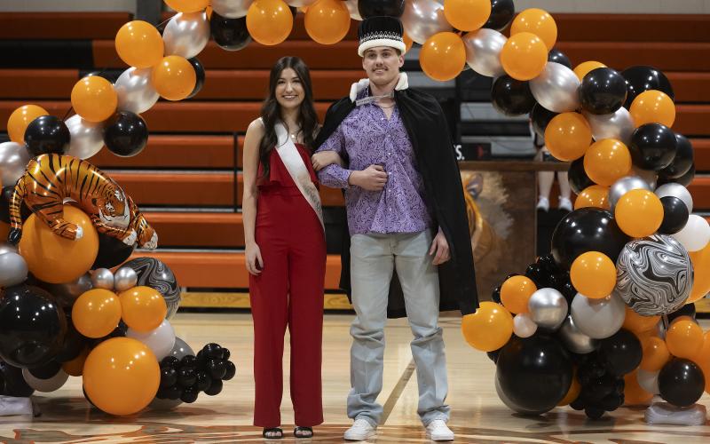 From left to right, last year’s homecoming winners were Blakely Bridges and Brodey Milam. HUGH SCOTT JR. | SOUTHWEST CHRONICLE