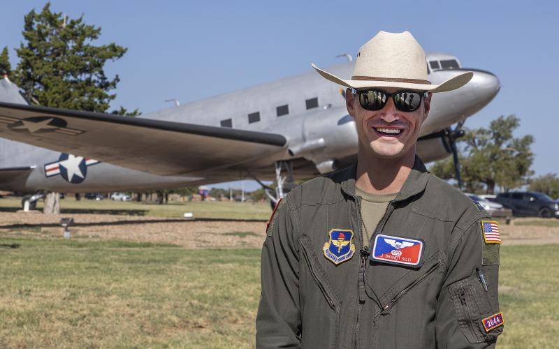 HUGH SCOTT JR. | SOUTHWEST CHRONICLE