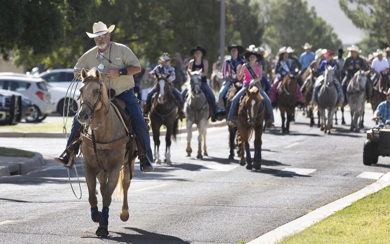 HUGH SCOTT JR. | SOUTHWEST CHRONICLE