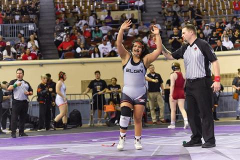 Photo by Elgin Wrestling Facebook page.