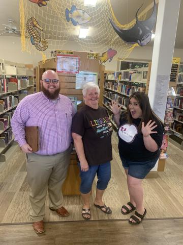 : Elgin Chamber of Commerce officials meet at the Elgin Community Library to finalize plans for the city’s first Family Fall Festival. From left are Jesse Belvin, treasurer; Leslie Durham, president; and Kayley Sandy, vice president. Photo by Tori White